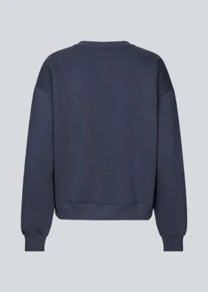 Modstrom_Tiamd_Sweat_Navy_Sky_Web_Pack_Back_965x1351-1.webp