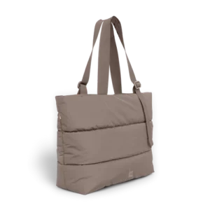 PUFFER_TOTE_BAG_oyster_02-diagonal.webp